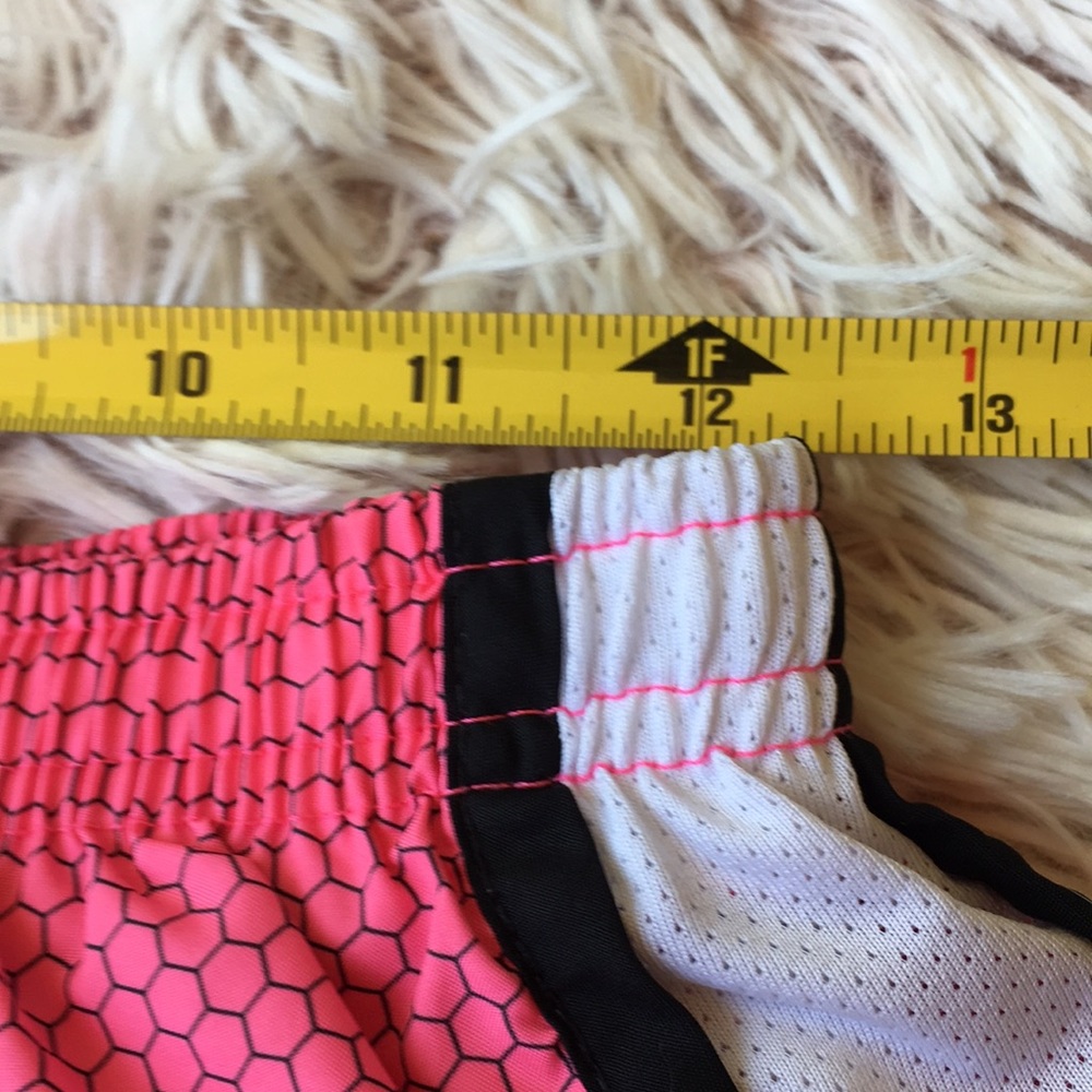 🌸NIKE dry fit running shorts - Picture 7 of 8